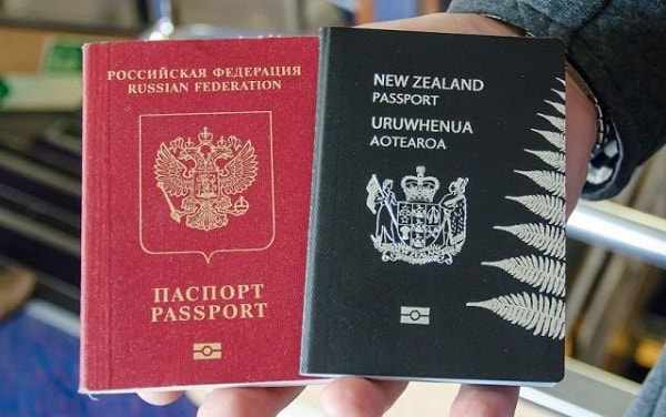 Паспорта РФ и Новой Зеландии