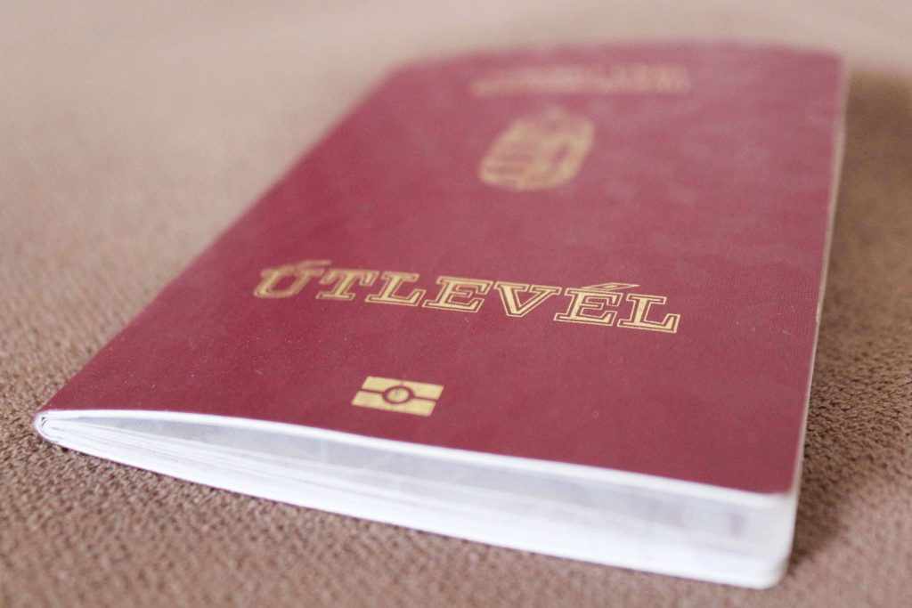 Получение венгерского паспорта — основные этапы