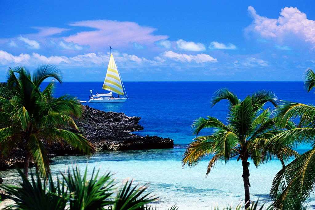 Нужен ли загран в Багамы?