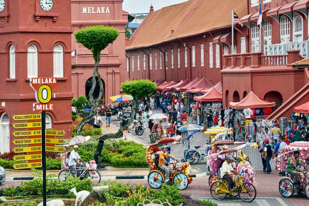 Нужно ли россиянам делать визу в Малайзию?