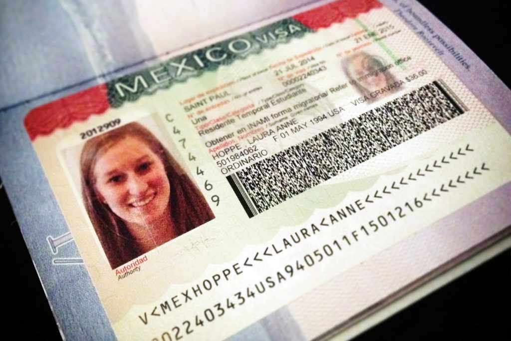 Нужно ли россиянам делать визу в Мексику?
