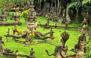 Будда-парк в Лаосе