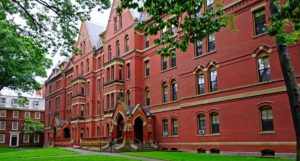 Гарвардский университет