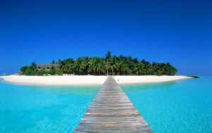 Пляж на Бали. Основным плюсом страны является климат.