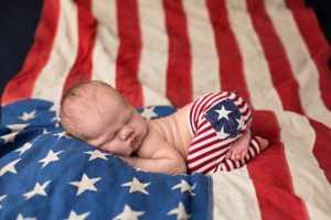 Ребёнок на флаге США