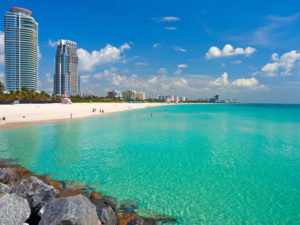 самый популярный пляж в Майами.